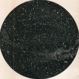 An engraving of the starry firmament, encapsulated in a circle that stretches to the image's margins, and set against a beige background.